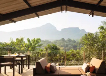 Dodging Cobras on the Path to Wellness at Dharana in Shillim, India